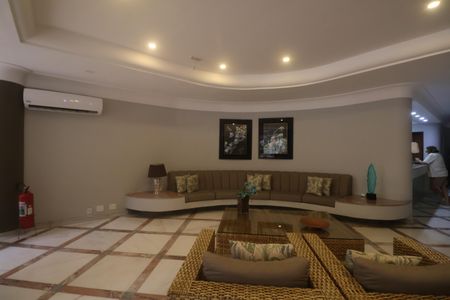 Apartamento para alugar com 75m², 2 quartos e 2 vagasHall de entrada