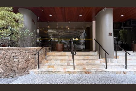 Apartamento para alugar com 75m², 2 quartos e 2 vagasFachada