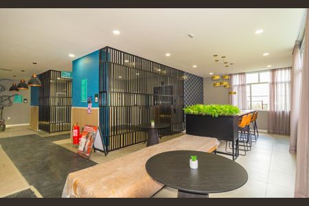 Apartamento para alugar com 27m², 1 quarto e sem vaga Apartamento para alugar com 27m², 1 quarto e sem vagaHall social