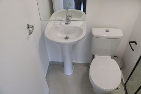 Apartamento para alugar com 36m², 2 quartos e sem vagaBanheiro