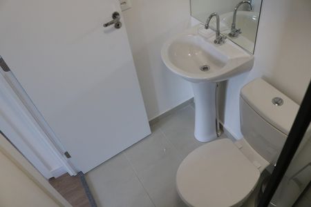 Apartamento para alugar com 36m², 2 quartos e sem vagaBanheiro
