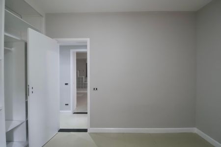 Apartamento para alugar com 135m², 3 quartos e 4 vagasQuarto