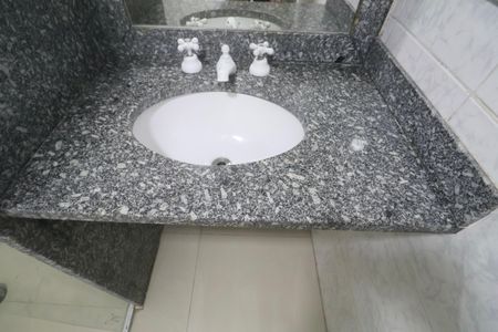 Apartamento para alugar com 135m², 3 quartos e 4 vagasBanheiro Social