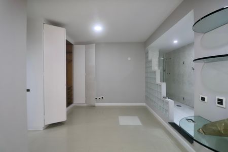 Apartamento para alugar com 135m², 3 quartos e 4 vagasSuíte