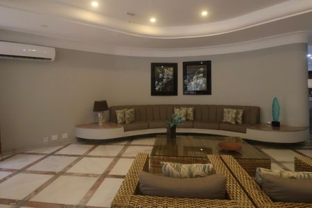 Apartamento para alugar com 135m², 3 quartos e 4 vagasHall de entrada