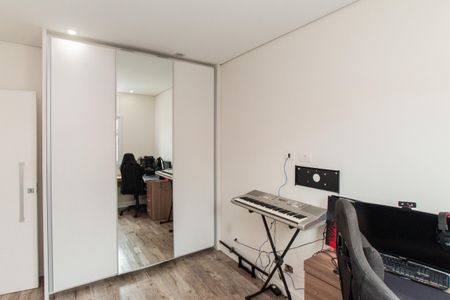 Casa à venda com 250m², 3 quartos e 2 vagas Casa à venda com 250m², 3 quartos e 2 vagasQuarto 1