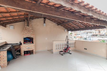 Casa à venda com 250m², 3 quartos e 2 vagasTerraço