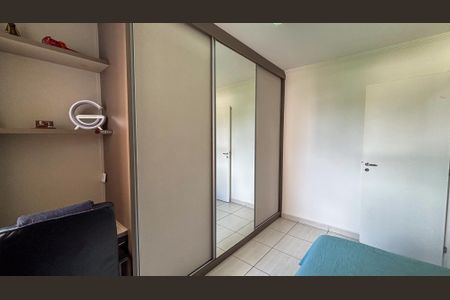 Apartamento para alugar com 67m², 3 quartos e 2 vagasQuarto 2