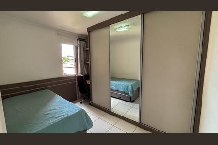 Apartamento para alugar com 67m², 3 quartos e 2 vagasQuarto 2