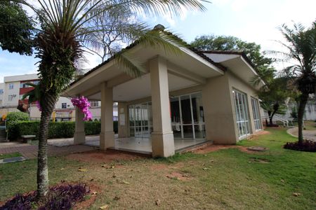 Apartamento para alugar com 55m², 2 quartos e 1 vagaÁrea comum - Salão de festas