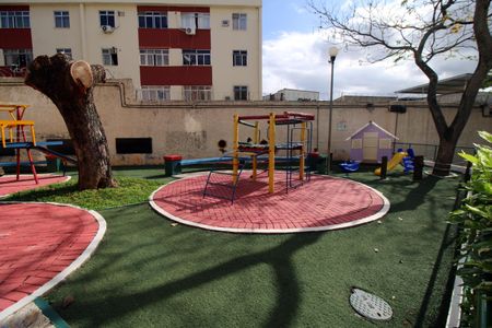Apartamento para alugar com 55m², 2 quartos e 1 vagaÁrea comum - Playground