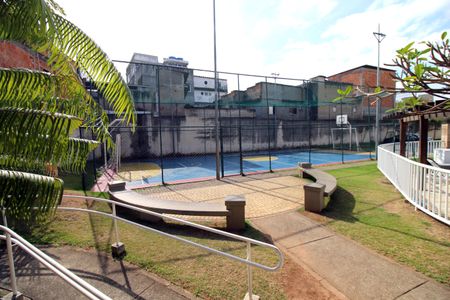 Apartamento para alugar com 55m², 2 quartos e 1 vagaÁrea comum - Quadra Poliesportiva