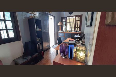 Casa para alugar com 200m², 4 quartos e 3 vagas