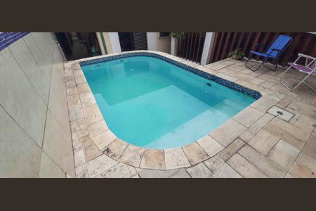 Casa para alugar com 200m², 4 quartos e 3 vagas