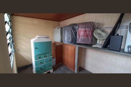 Casa para alugar com 200m², 4 quartos e 3 vagas Casa para alugar com 200m², 4 quartos e 3 vagasDispensa