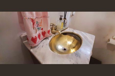 Casa para alugar com 200m², 4 quartos e 3 vagas