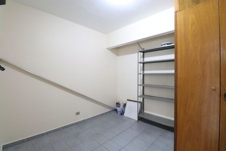 Apartamento para alugar com 100m², 2 quartos e sem vagaQuarto de serviço 