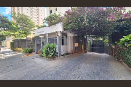 Apartamento para alugar com 100m², 2 quartos e sem vagaFachada 