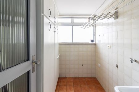 Apartamento para alugar com 78m², 3 quartos e 2 vagas Apartamento para alugar com 78m², 3 quartos e 2 vagasÁrea de Serviço