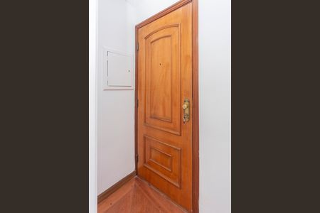 Apartamento à venda com 78m², 3 quartos e 2 vagasEntrada