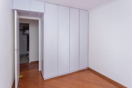 Apartamento à venda com 78m², 3 quartos e 2 vagasQuarto 3