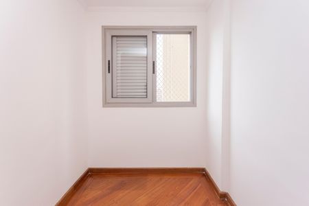 Apartamento à venda com 78m², 3 quartos e 2 vagasQuarto 2