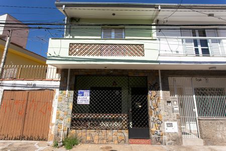 Casa à venda com 138m², 2 quartos e 1 vagaFachada