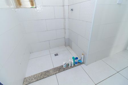 Apartamento à venda com 83m², 2 quartos e 1 vagaBanheiro