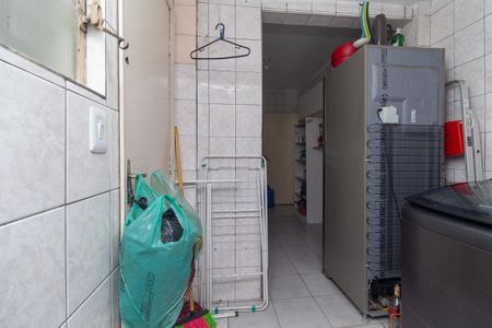 Apartamento à venda com 83m², 2 quartos e 1 vagaÁrea de Serviço