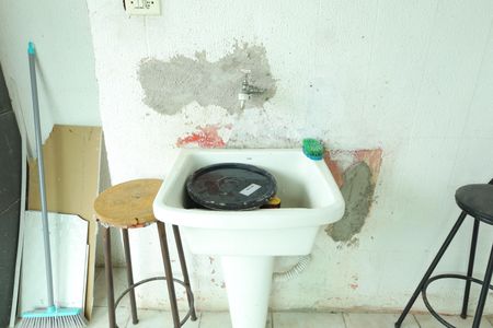 Casa para alugar com 110m², 2 quartos e 1 vagaÁrea de Serviço