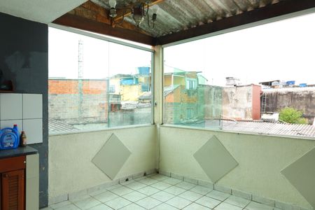 Casa para alugar com 110m², 2 quartos e 1 vagaÁrea de Serviço