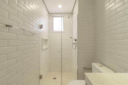 Apartamento à venda com 137m², 3 quartos e 3 vagasBanheiro da Suíte 2