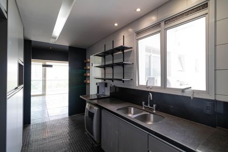 Apartamento à venda com 137m², 3 quartos e 3 vagasCozinha