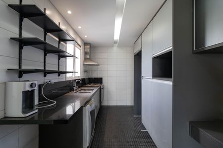 Apartamento à venda com 137m², 3 quartos e 3 vagasCozinha