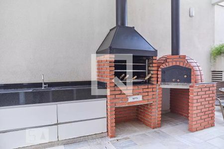 Apartamento à venda com 137m², 3 quartos e 3 vagasChurrasqueira