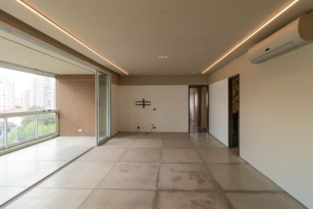 Sala de apartamento à venda com 3 quartos, 137m² em Perdizes, São Paulo