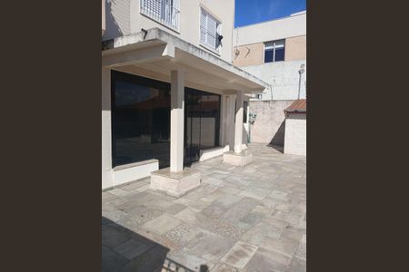 Apartamento à venda com 120m², 2 quartos e 2 vagasÁrea externa