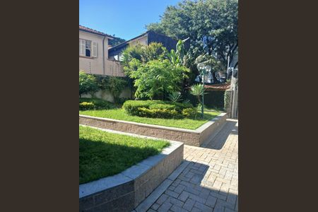 Apartamento à venda com 120m², 2 quartos e 2 vagasÁrea externa