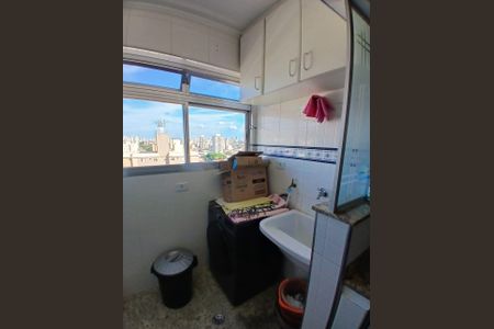 Apartamento à venda com 120m², 2 quartos e 2 vagasÁrea de serviço