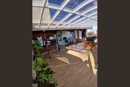 Apartamento à venda com 120m², 2 quartos e 2 vagasÁrea externa