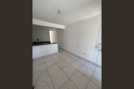 Casa para alugar com 65m², 1 quarto e 1 vagaSala