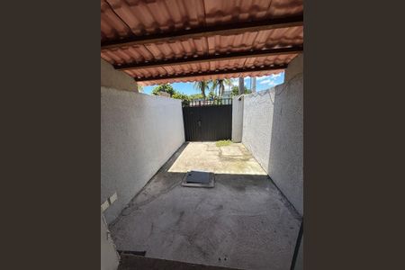 Área externa de casa para alugar com 1 quarto, 65m² em Laranjal, São Gonçalo
