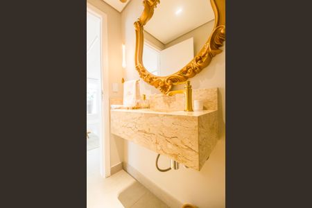 Casa de condomínio à venda com 315m², 3 quartos e 4 vagas Casa de condomínio à venda com 315m², 3 quartos e 4 vagasLavabo