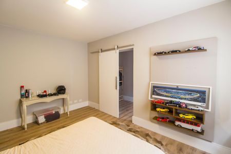 Casa de condomínio à venda com 315m², 3 quartos e 4 vagas Casa de condomínio à venda com 315m², 3 quartos e 4 vagasSuíte 3