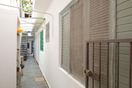 Casa para alugar com 70m², 2 quartos e sem vagaQuintal