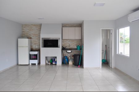 Casa de condomínio à venda com 76m², 3 quartos e 2 vagasÁrea comum - Salão de festas