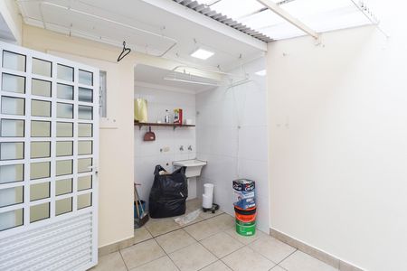 Casa de condomínio à venda com 184m², 3 quartos e 2 vagas