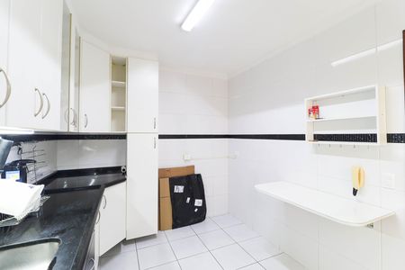 Casa de condomínio à venda com 184m², 3 quartos e 2 vagas