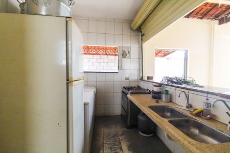 Apartamento para alugar com 45m², 2 quartos e 1 vaga Apartamento para alugar com 45m², 2 quartos e 1 vagaÁrea comum - Salão de festas