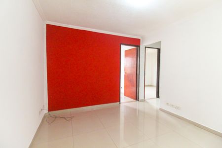 Sala de apartamento para alugar com 2 quartos, 45m² em Conjunto Habitacional Fazenda do Carmo, São Paulo